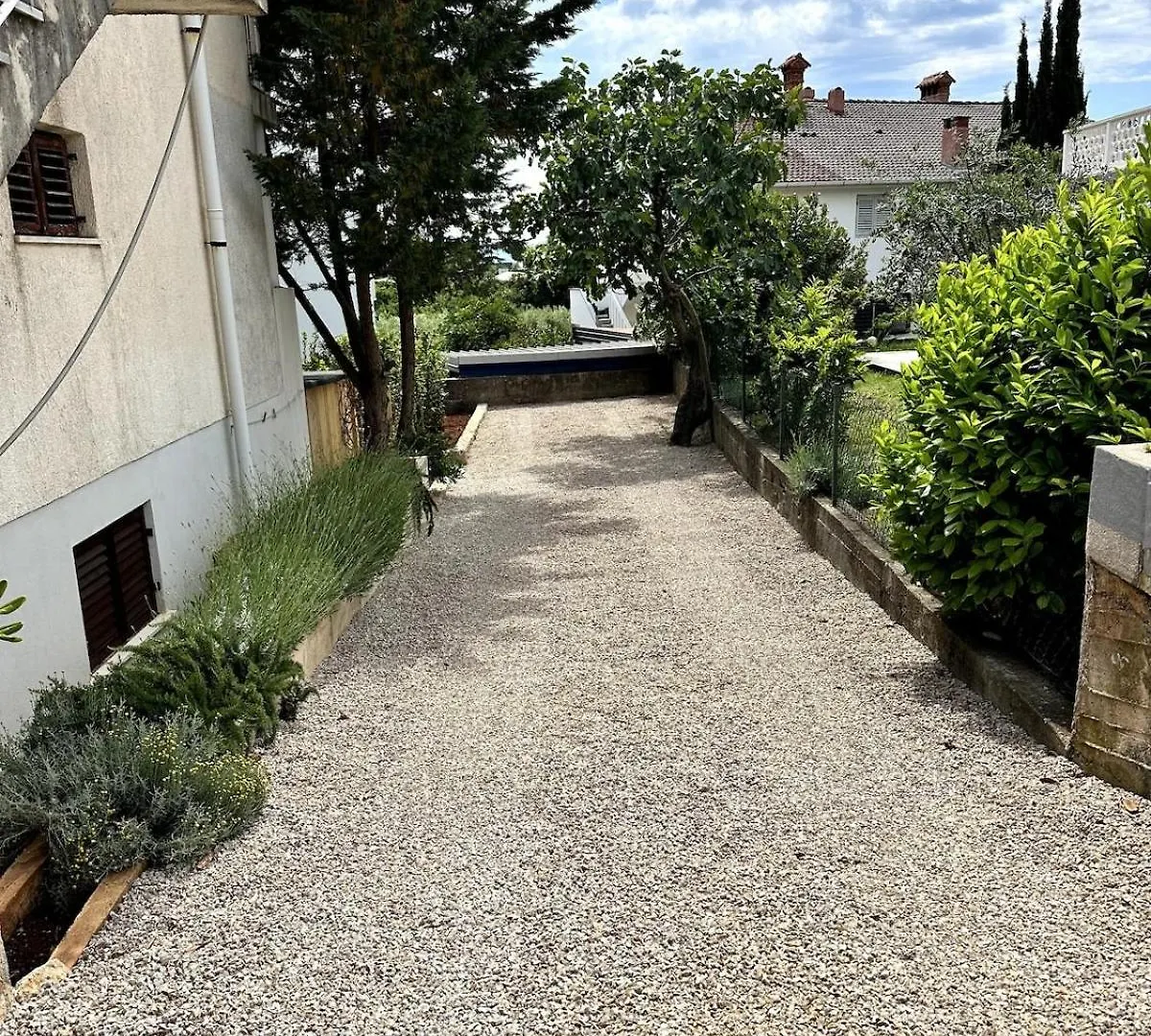 Blue Krk With Private Garden Apartment Krk Town